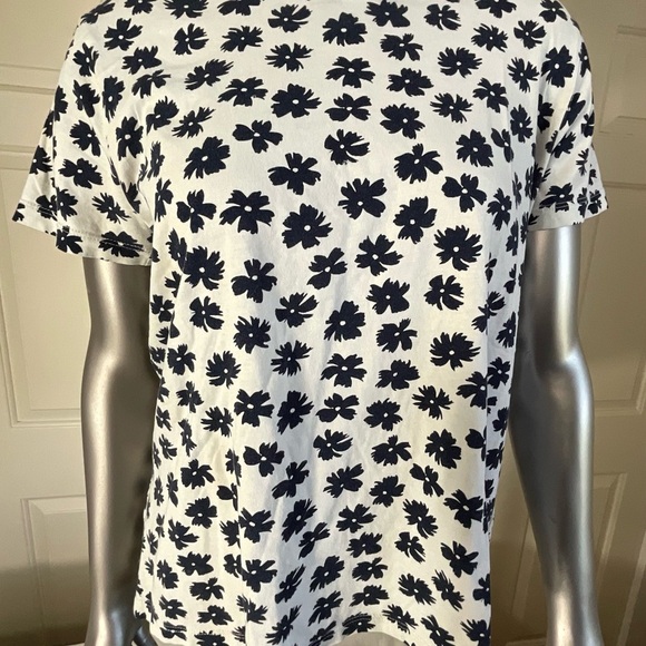 J. Crew T Shirt Navy Blue Floral Short Sleeve Collector Tee Womens Size Medium - Picture 3 of 7